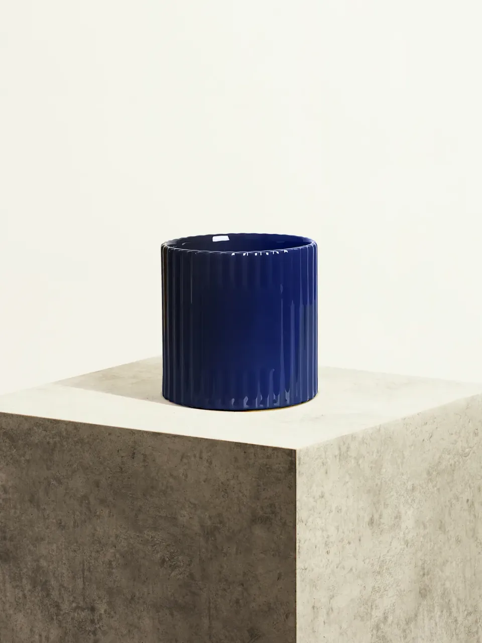 By Charlot cache-pot céramique cannelé bleu marine 14 cm