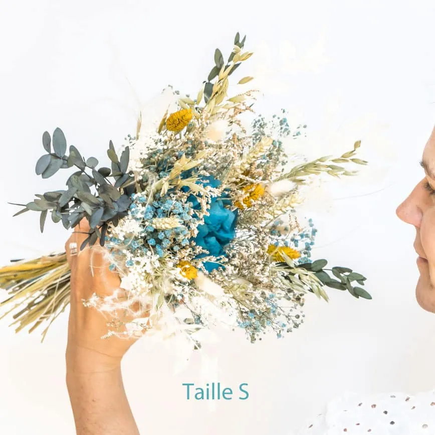 Réconciliation Végétale Charlotte bouquet fleurs séchées hortensia bleu