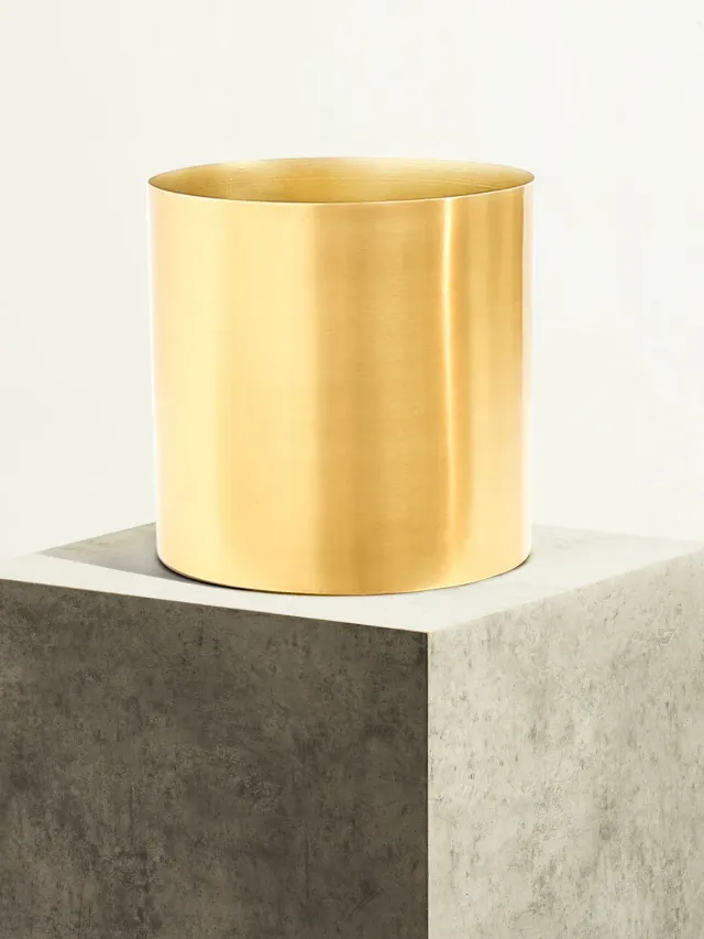 By Charlot Laiton cache-pot métal or mat XL 24 cm