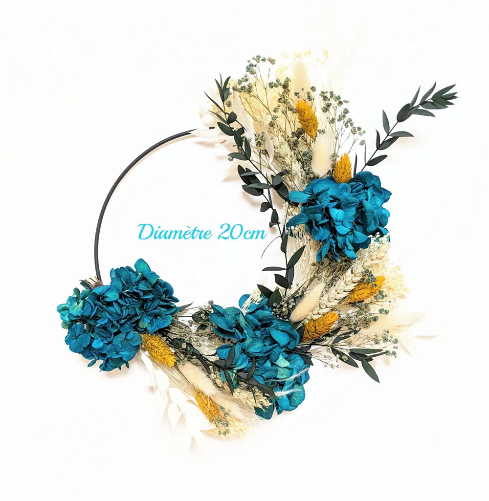Réconciliation Végétale Harmonie Couronne Fleurs Séchées Bleu