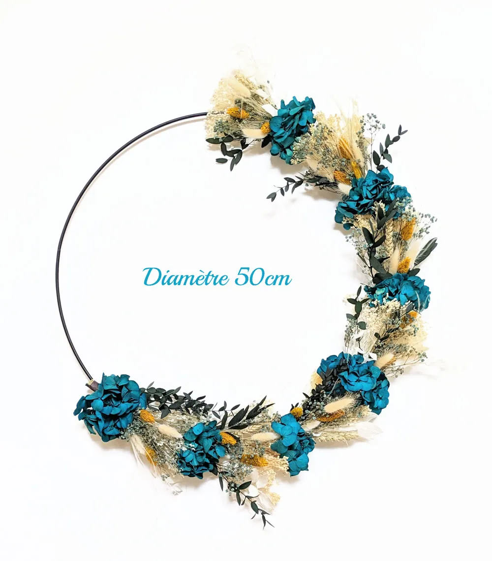 Réconciliation Végétale Harmonie Couronne Fleurs Séchées Bleu