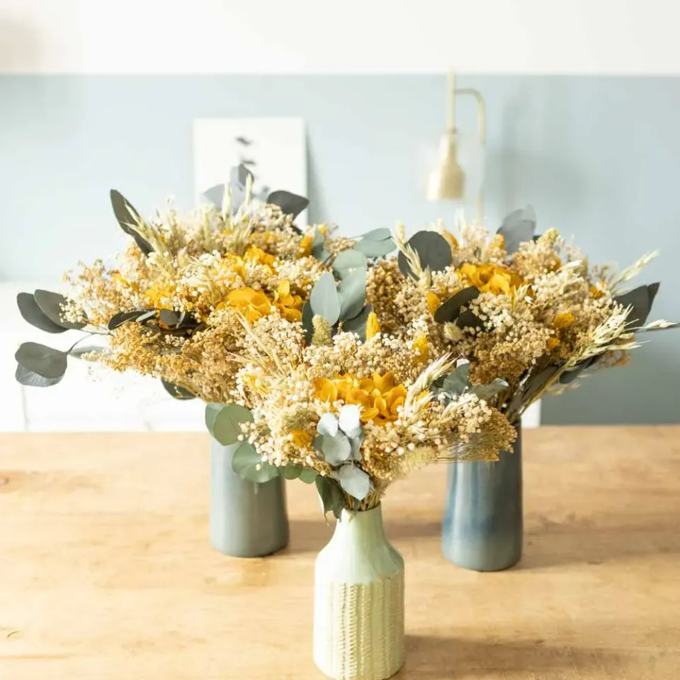 Réconciliation Végétale Colette bouquet fleurs séchées hortensia jaune
