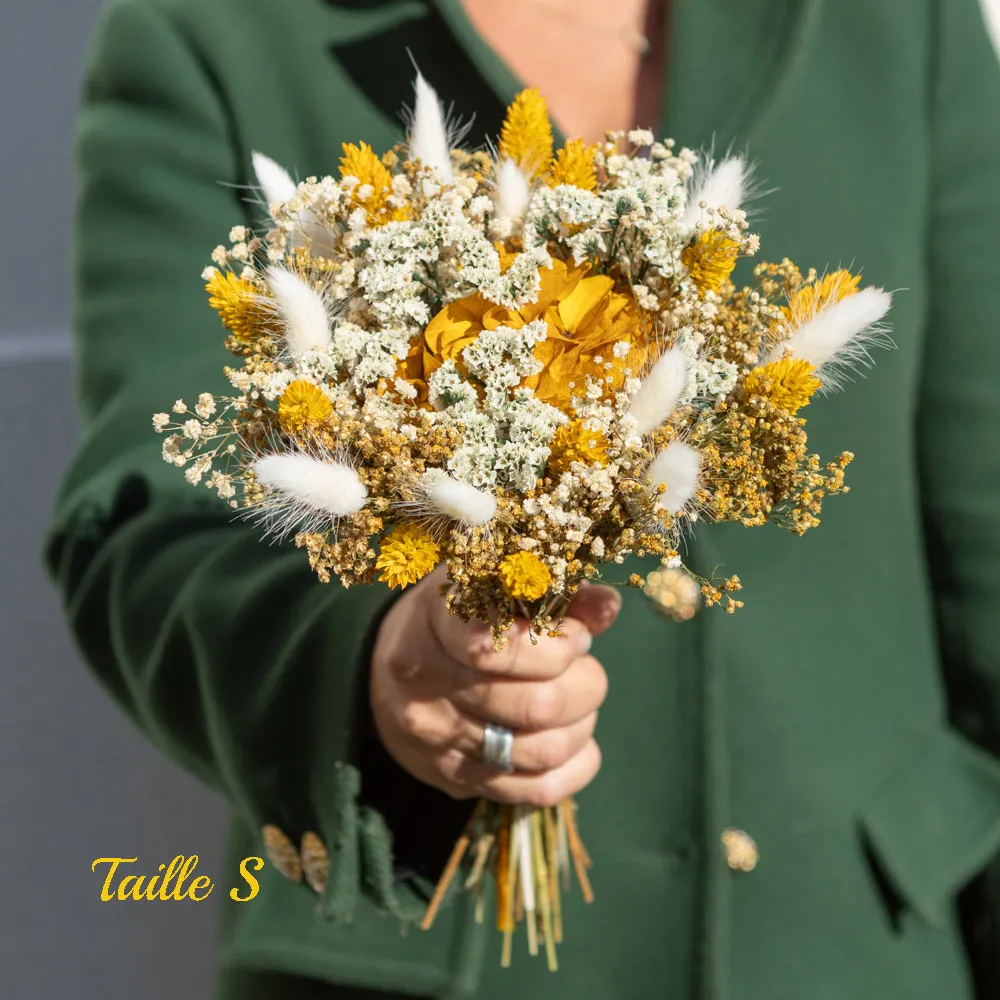 Réconciliation Végétale Carmen bouquet fleurs séchées ocre hortensia