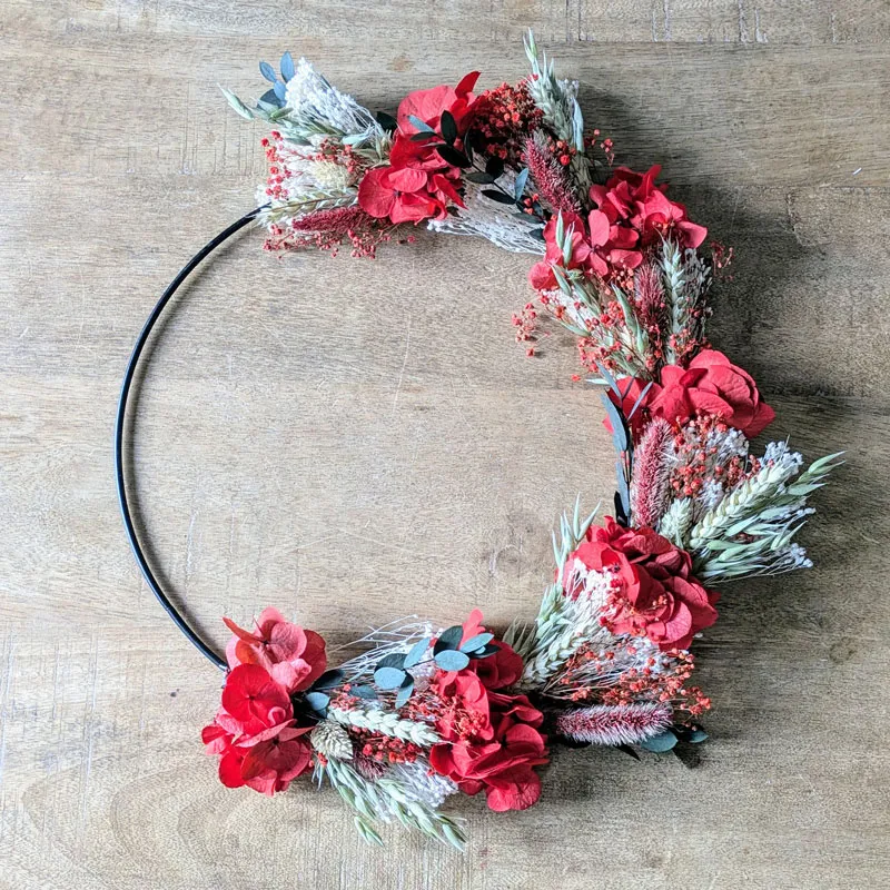 Réconciliation Végétale Amour couronne séchée rouge hortensia
