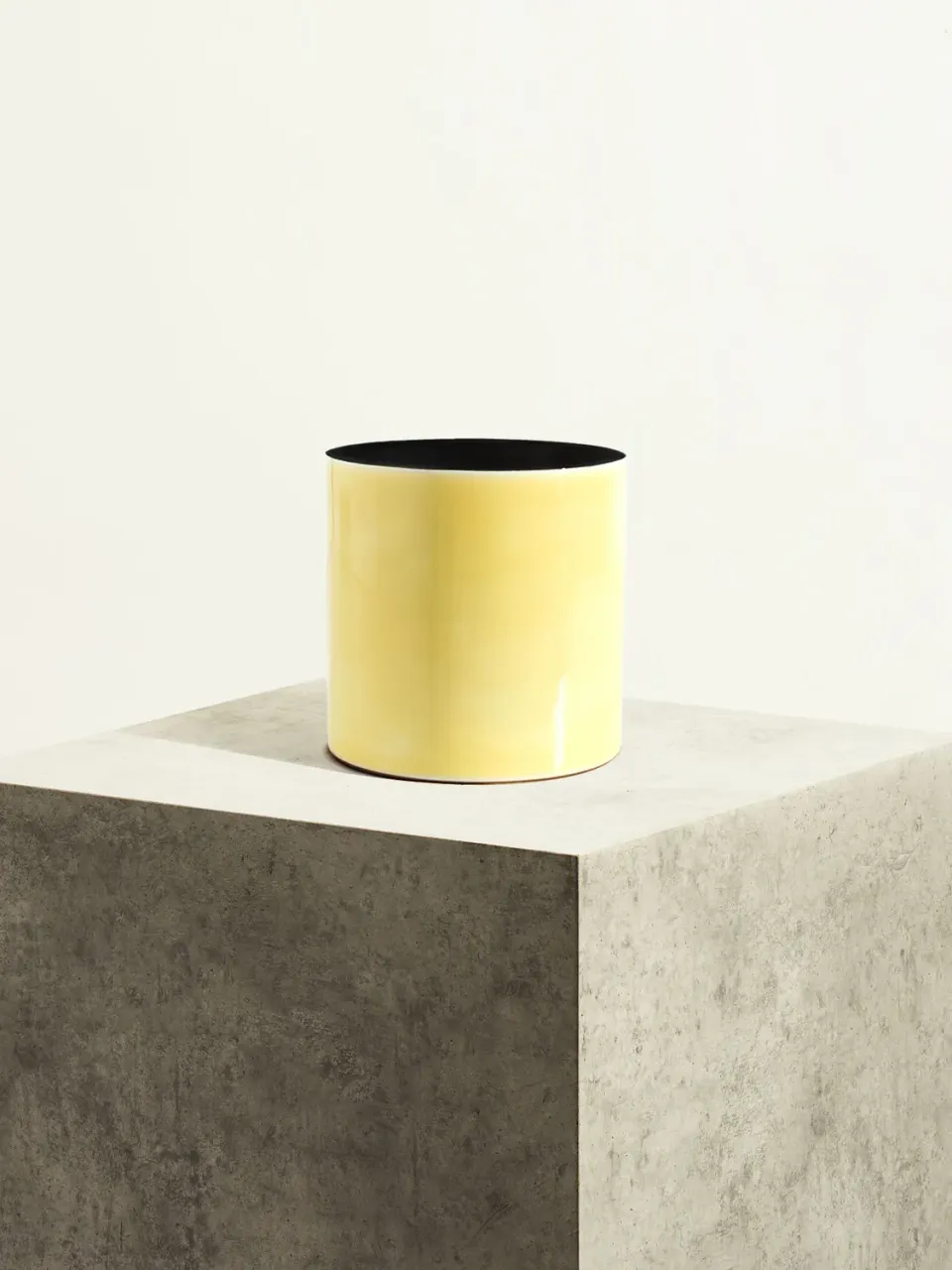 By Charlot Cache-pot céramique jaune opale 14 cm