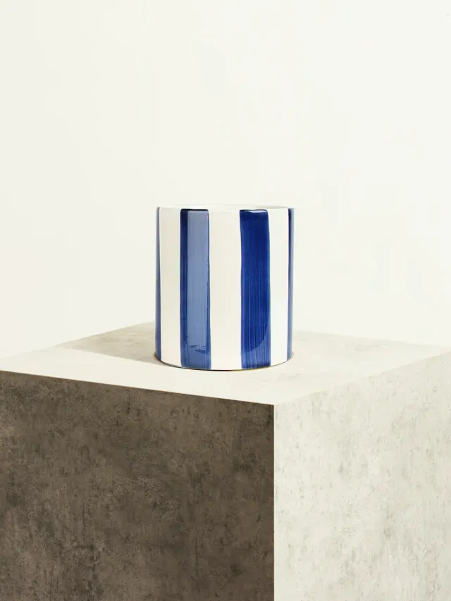 By Charlot Céramique rayée Bleu marine cache-pot 14 cm