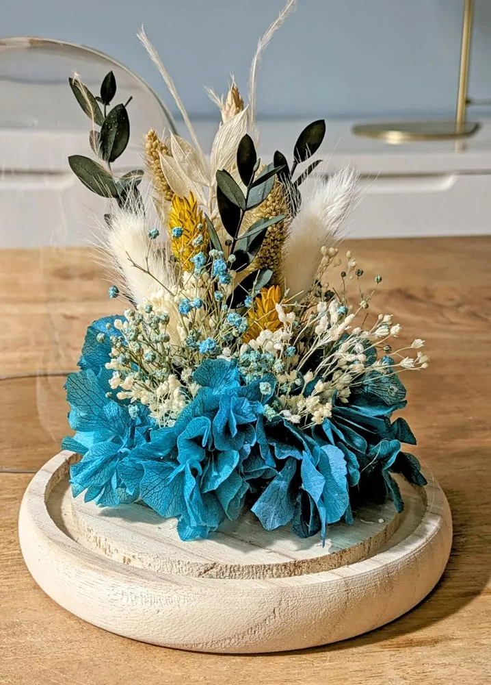 Réconciliation Végétale Charlotte cloche fleurs séchées bleu hortensia