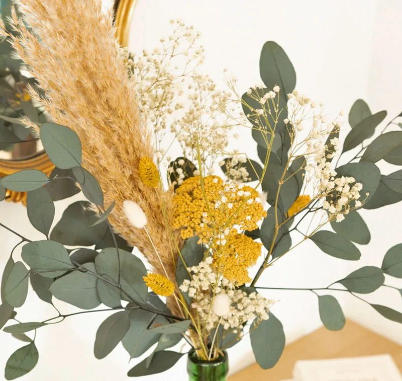 Réconciliation Végétale Jailys bouquet fleurs séchées dame-jeanne jaune