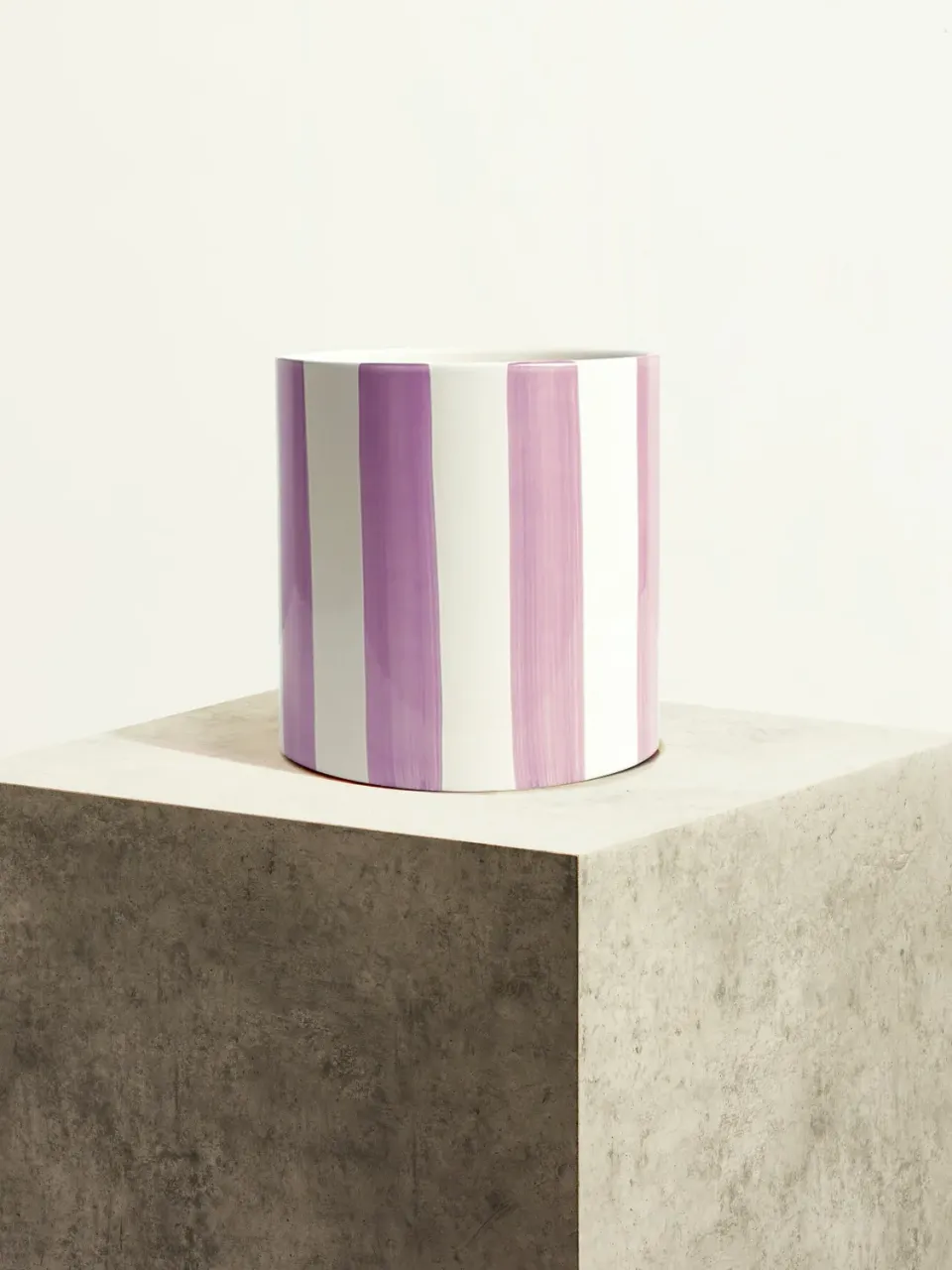 By Charlot Céramique rayée Lilas cache-pot 18 cm