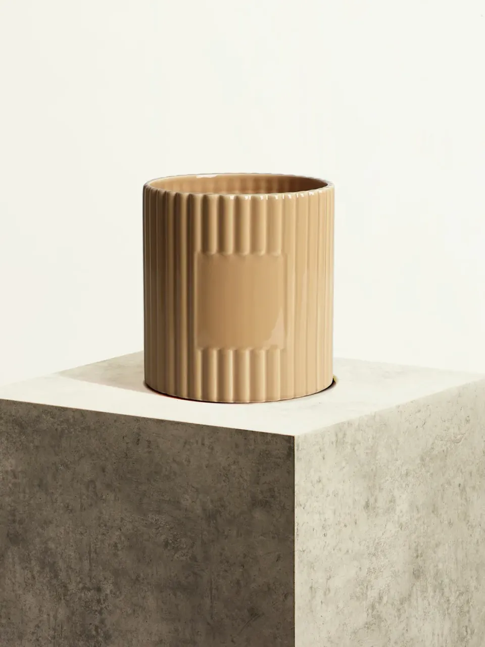 By Charlot Color Block cache-pot céramique beige sable L