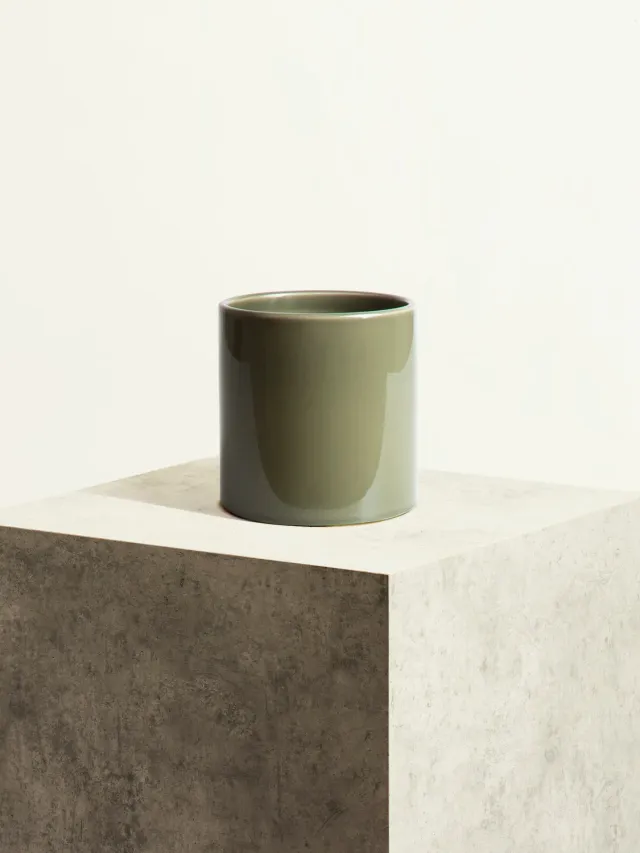 By Charlot Céramique Vert Olive cache-pot 14 cm