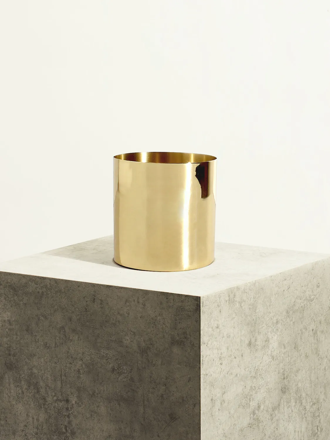 By Charlot Iconiques Or brillant cache-pot laiton 14 cm