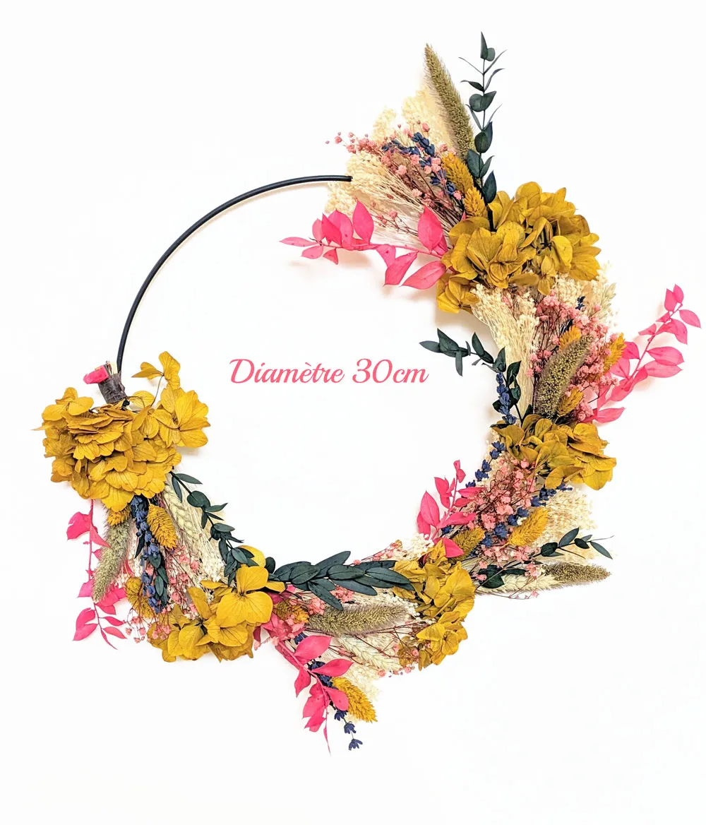 Réconciliation Végétale Hilda couronne murale fleurs séchées jaune